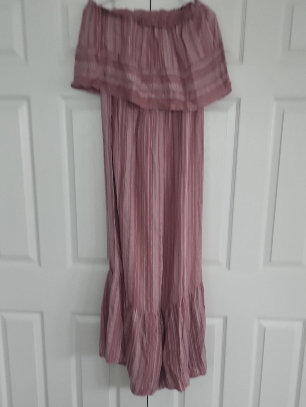 Japna Off-Shoulder Jumper in Mauve Pink
